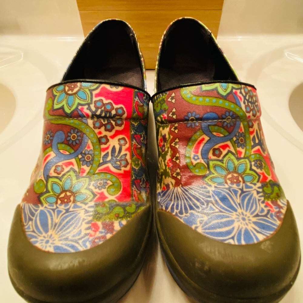 Dansco Rain Clogs